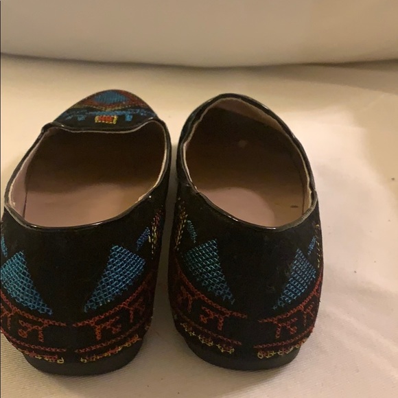 Yoki Tribal Print Flats - Picture 4 of 7